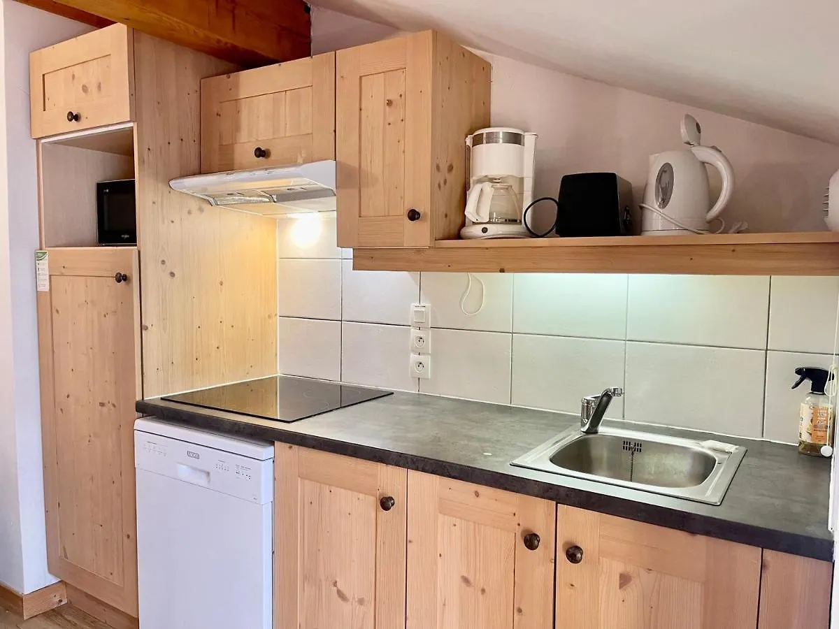 Apartment Duplex Avec Piscine, Coeur De Village, Proche Pistes Et Commerces - Fr-1-505-192 Notre-Dame-de-Bellecombe Frankreich