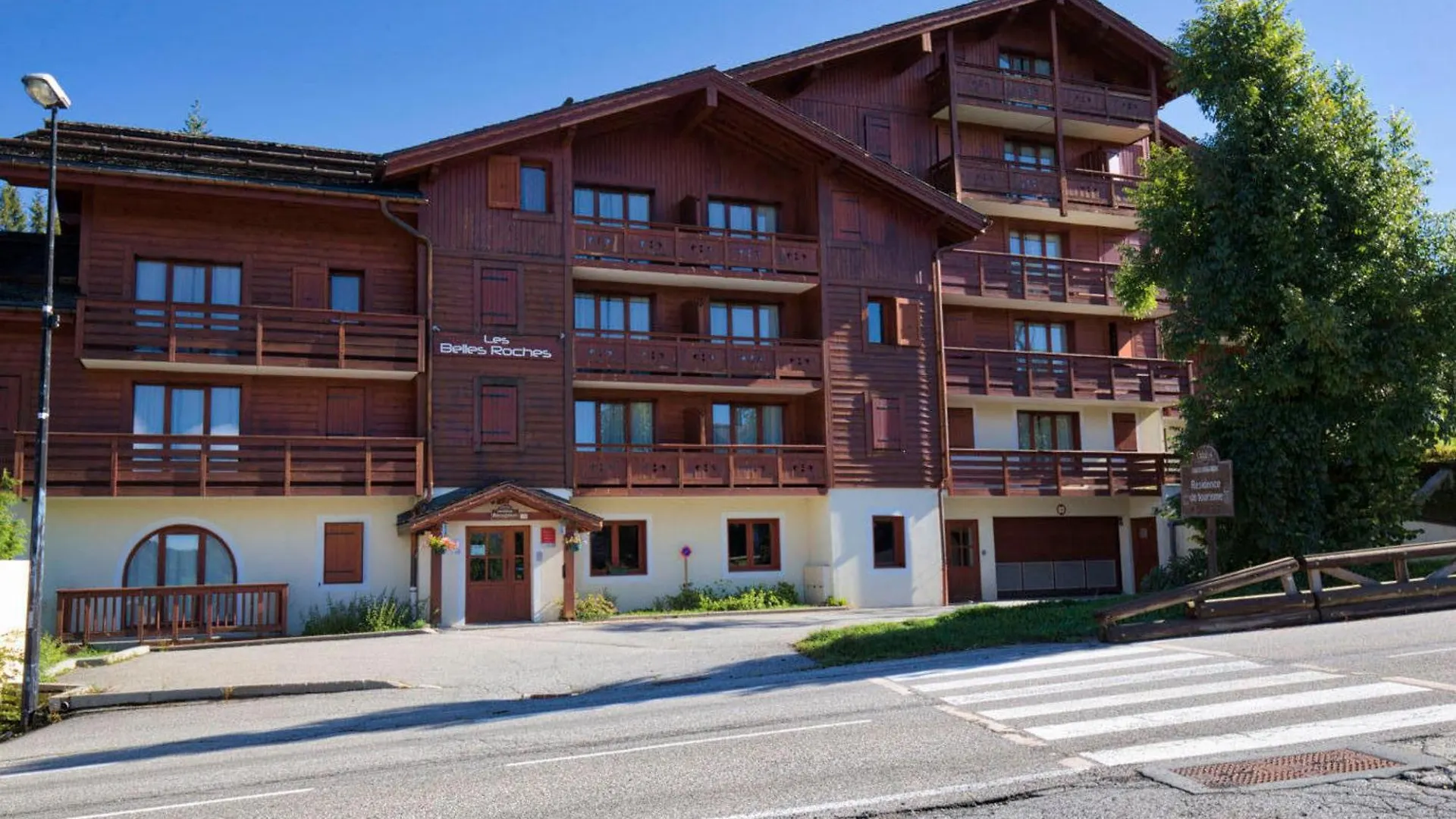 Duplex Avec Piscine, Coeur De Village, Proche Pistes Et Commerces - Fr-1-505-192 Notre-Dame-de-Bellecombe 0*,  Frankreich